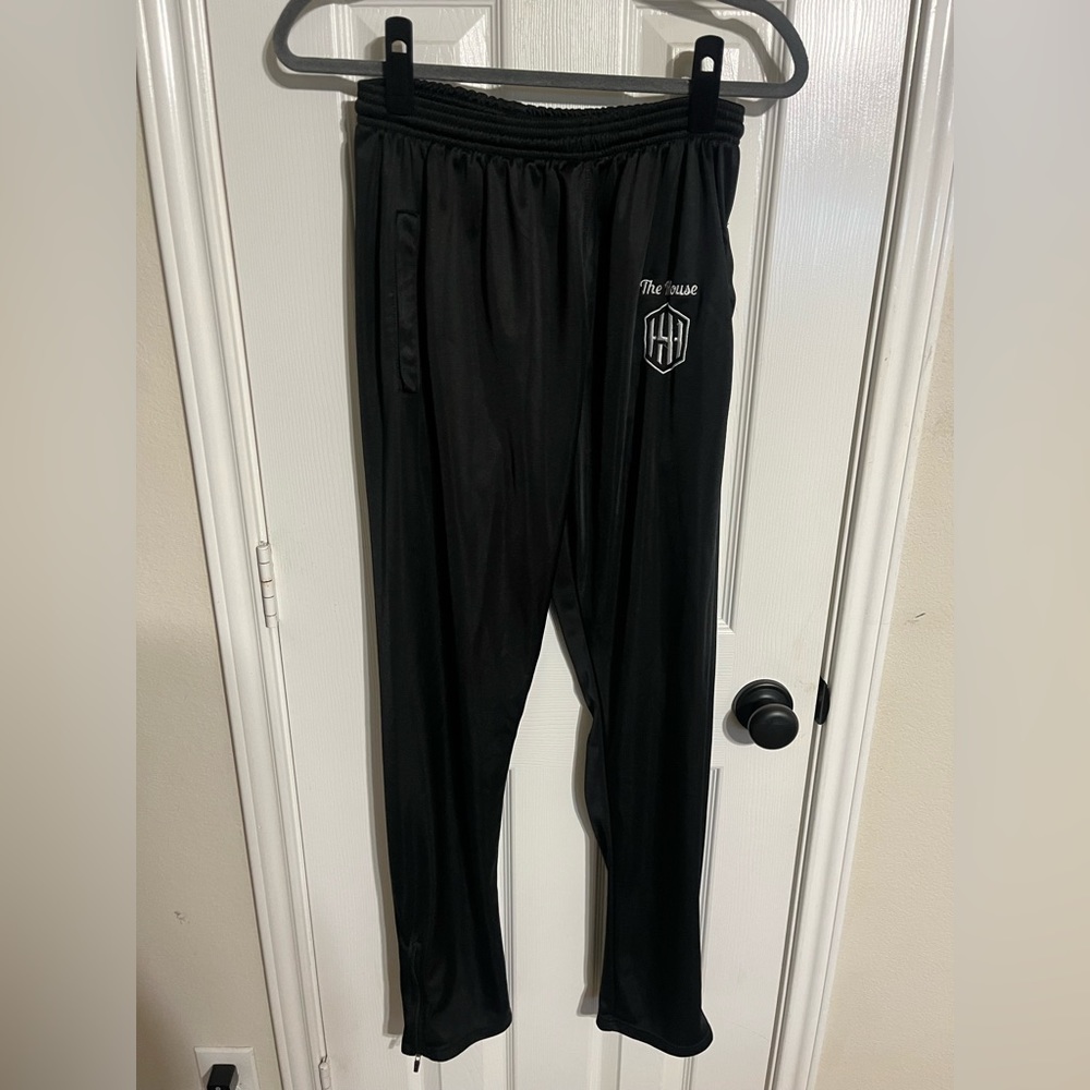 Graphic sweats